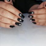 تصویر 0 ناخن کاری عسل بانو