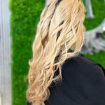 تصویر 2 خدمات و آموزش رنگ و لایت