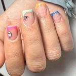 تصویر 2 سالن تخصصی ناخن مه لاک