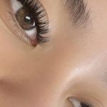 تصویر 2 سالن زیبایی و اکشتنشن مژه