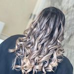 تصویر 1 خدمات رنگ و لایت و احیا و کراتین