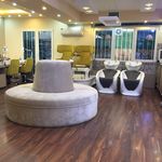 تصویر 0 سالن زیبایی لی لی