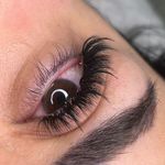 تصویر 4 کاشت واکستنشن مژه (آکادمی تخصصی رویا)