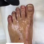 تصویر 0 کاشت ناخن و پدیکور حرفه ای مژده