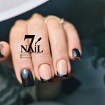 تصویر 3 مدرس ارشدکاشت ناخن وناخنکار