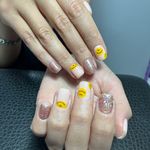 تصویر 2 خدمات و آموزش کاشت ناخن مهشید