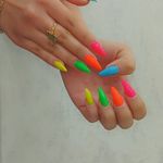 تصویر 1 ارایشی و بهداشتی ناخن کار