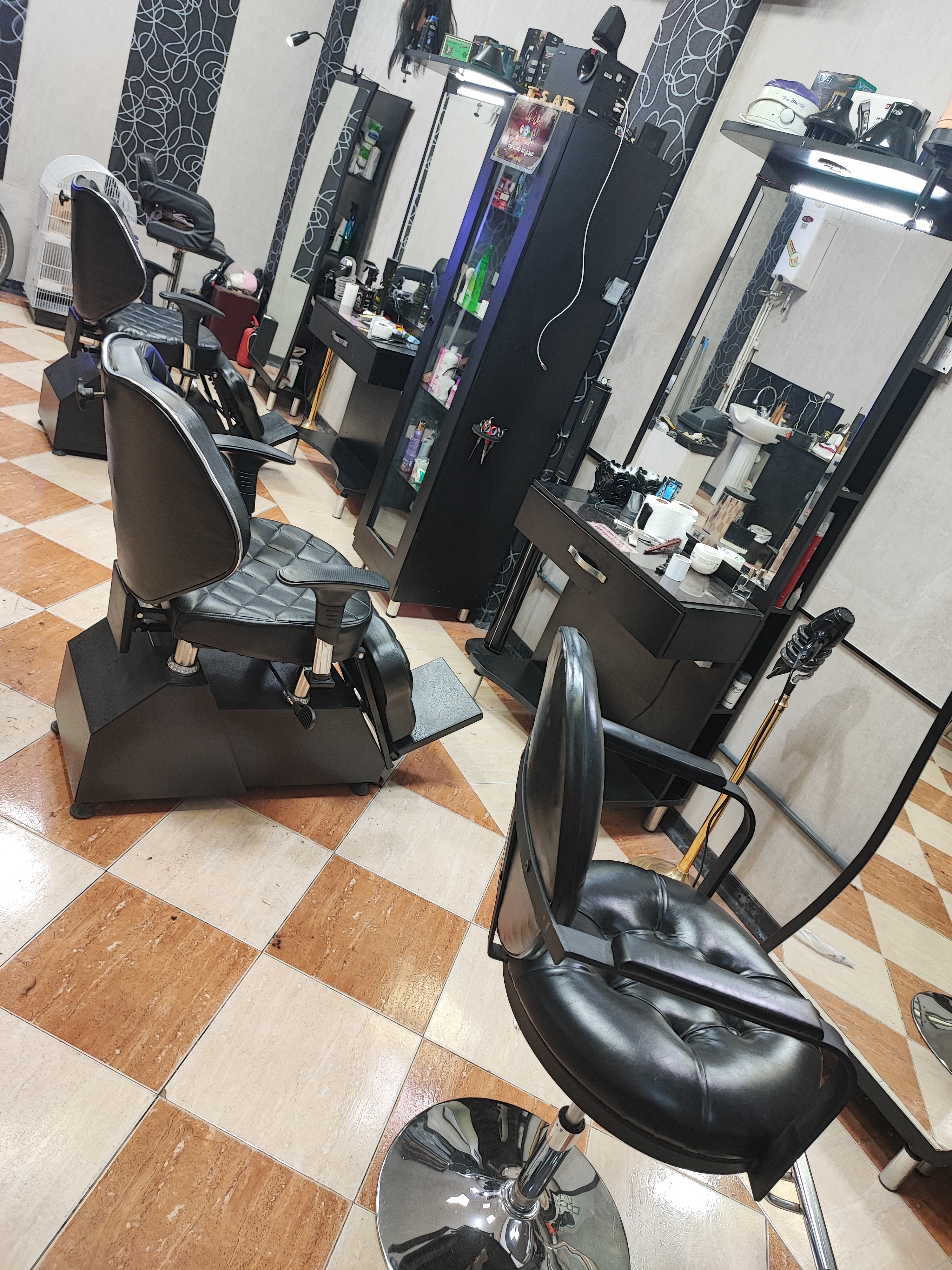 آرایشگاه مردانه کافه مو