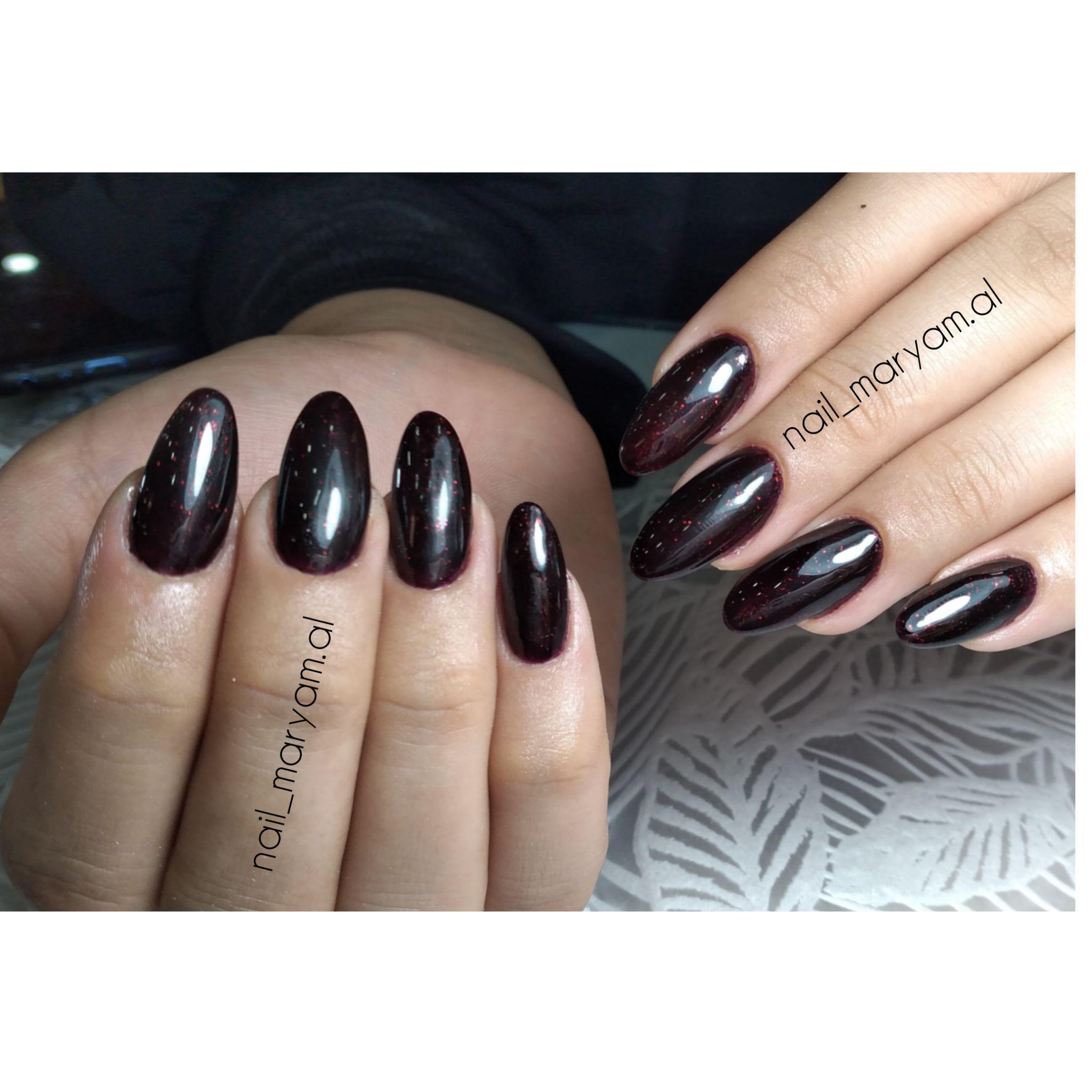 ناخن کار حرفه ای مریم علوی