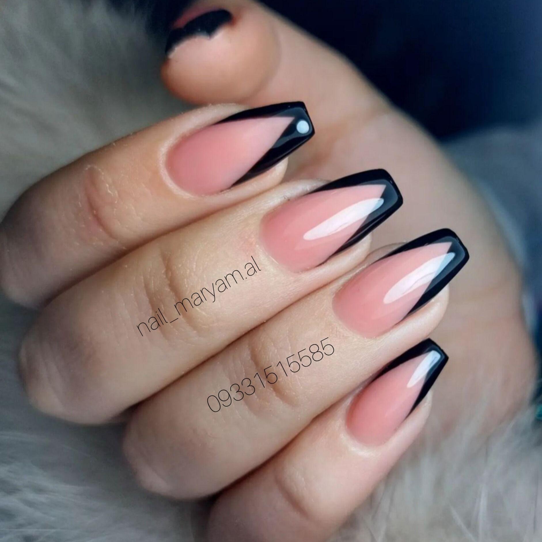 ناخن کار حرفه ای مریم علوی