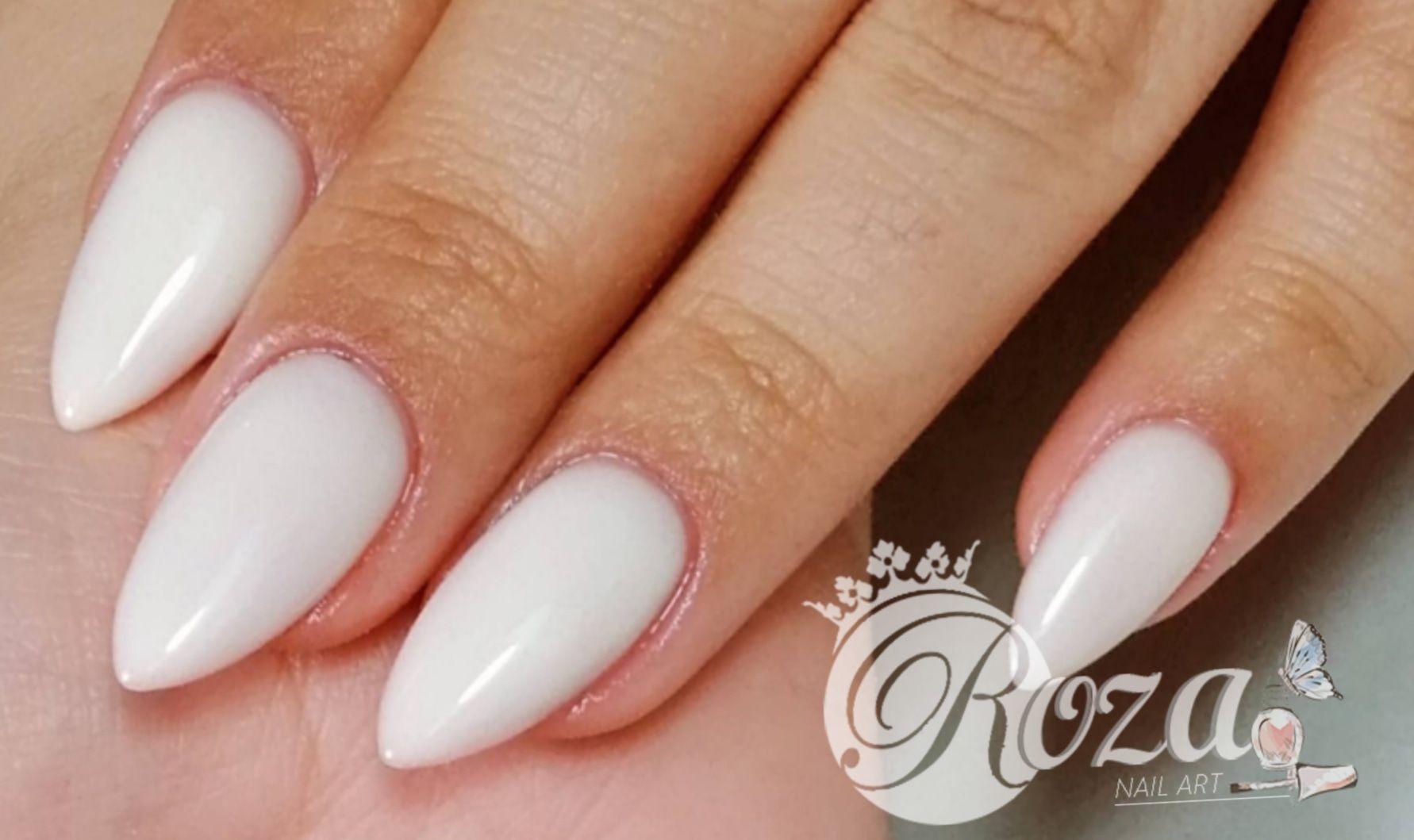 مرکز تخصصی ناخن و مژه رُزا