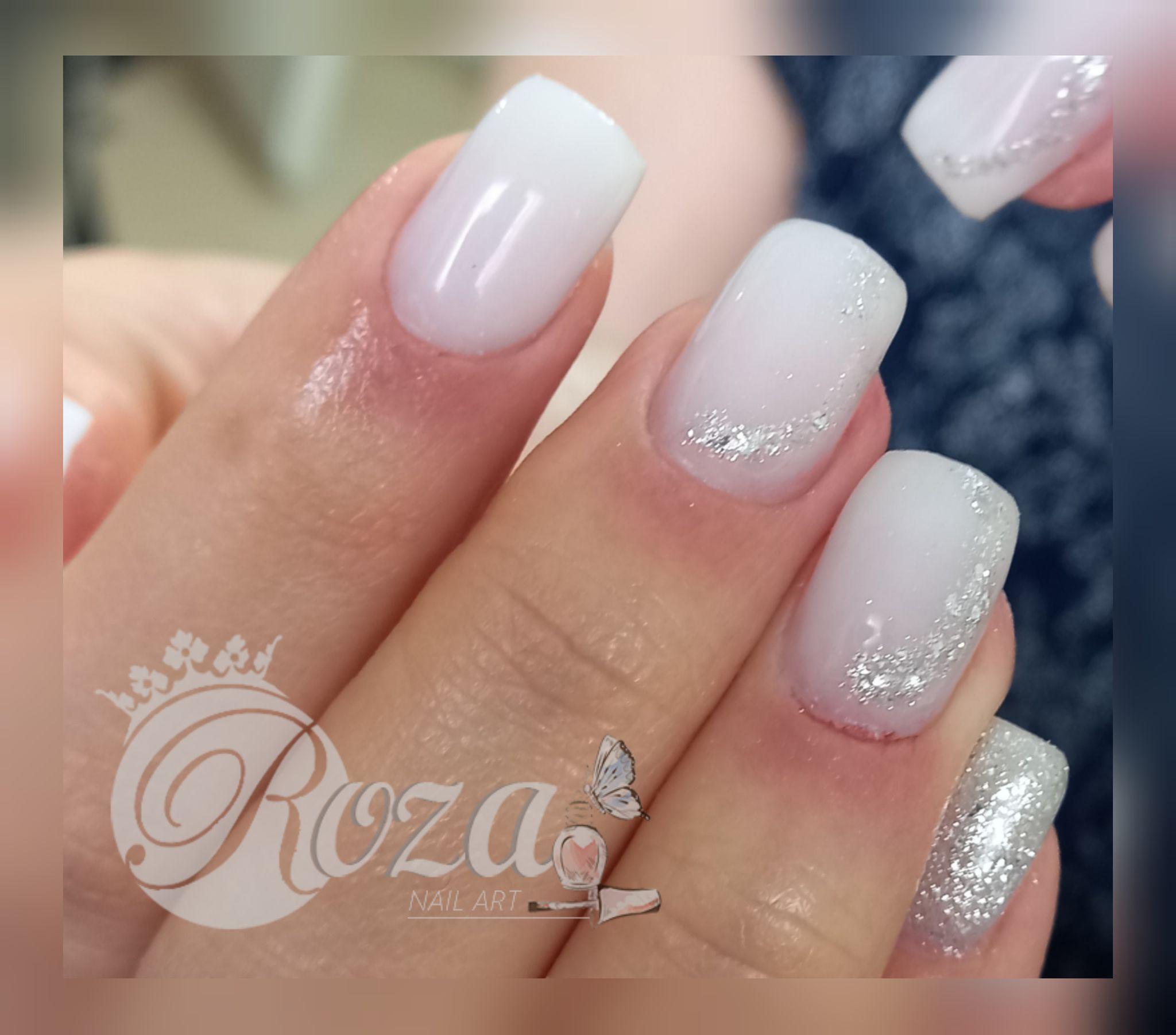 مرکز تخصصی ناخن و مژه رُزا