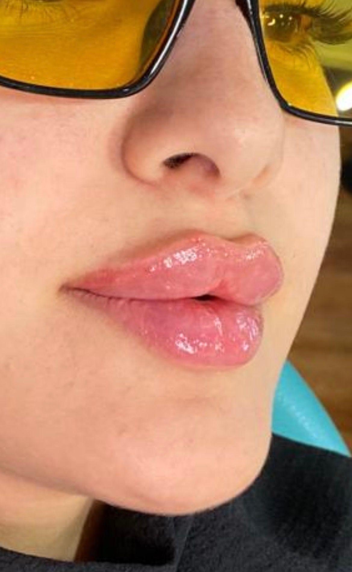 کلینیک پوست مو زیبایی دکتر نیلوفر مریمی