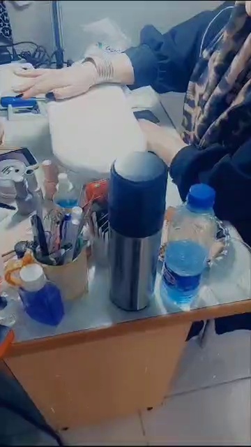 آرایشگاه و آموزشگاه هادیسا