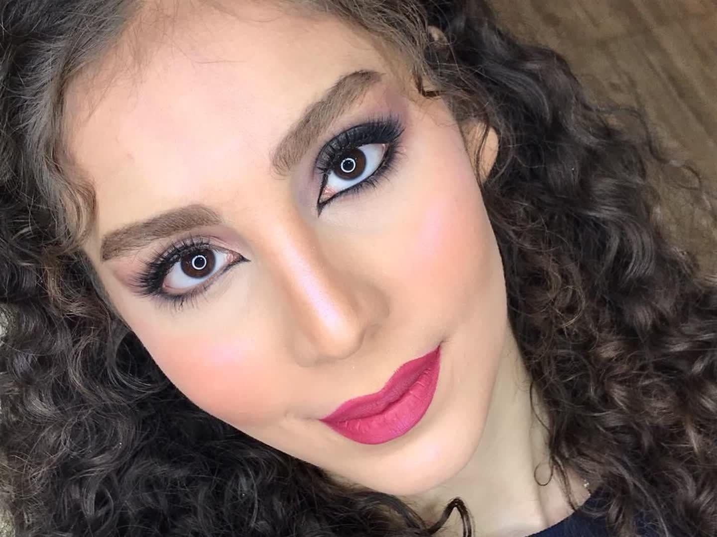سالن زیبایی نوا