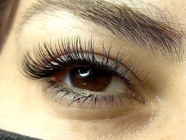 مرکز تخصصی ناخن و رنگ و مش الهام حدادپور