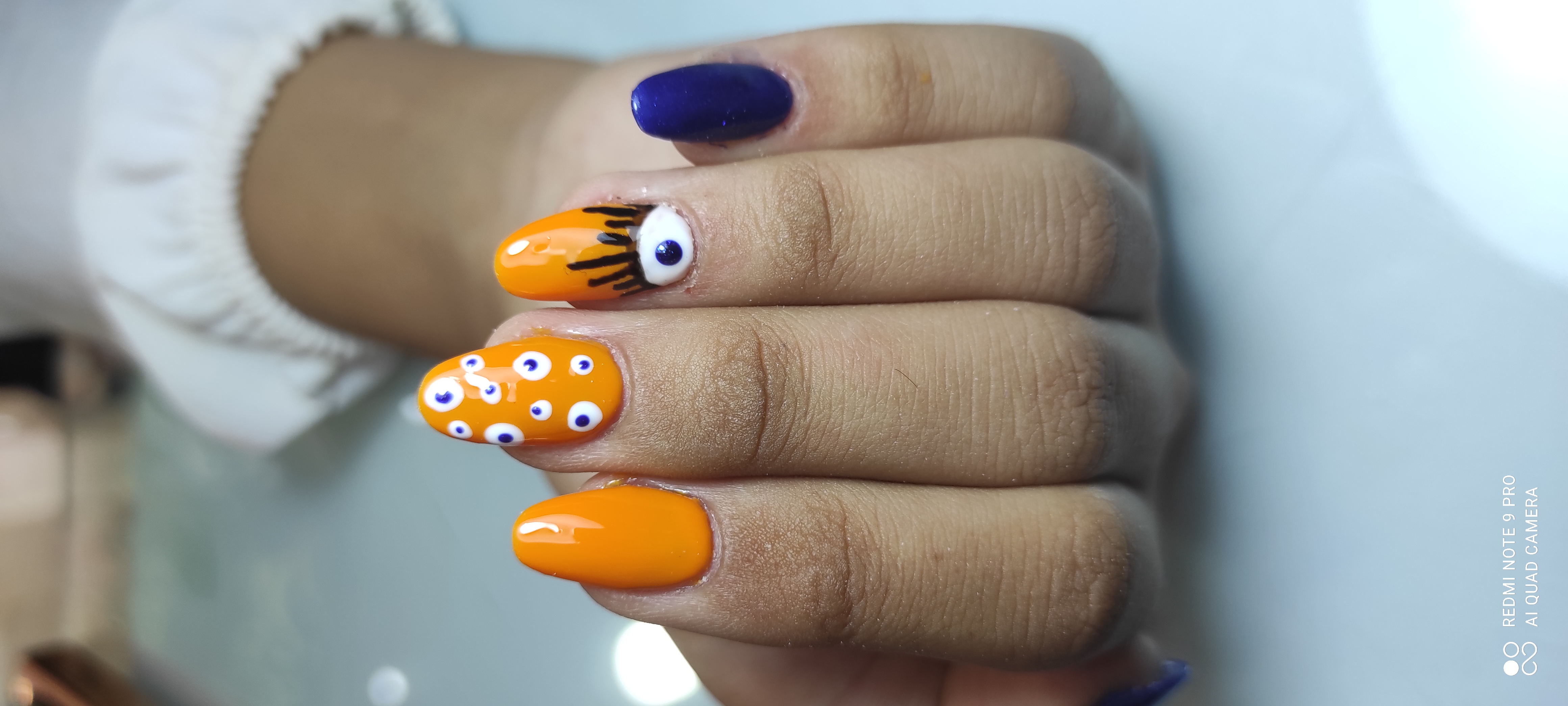 کاشت ناخن(سالن نقره نگار)