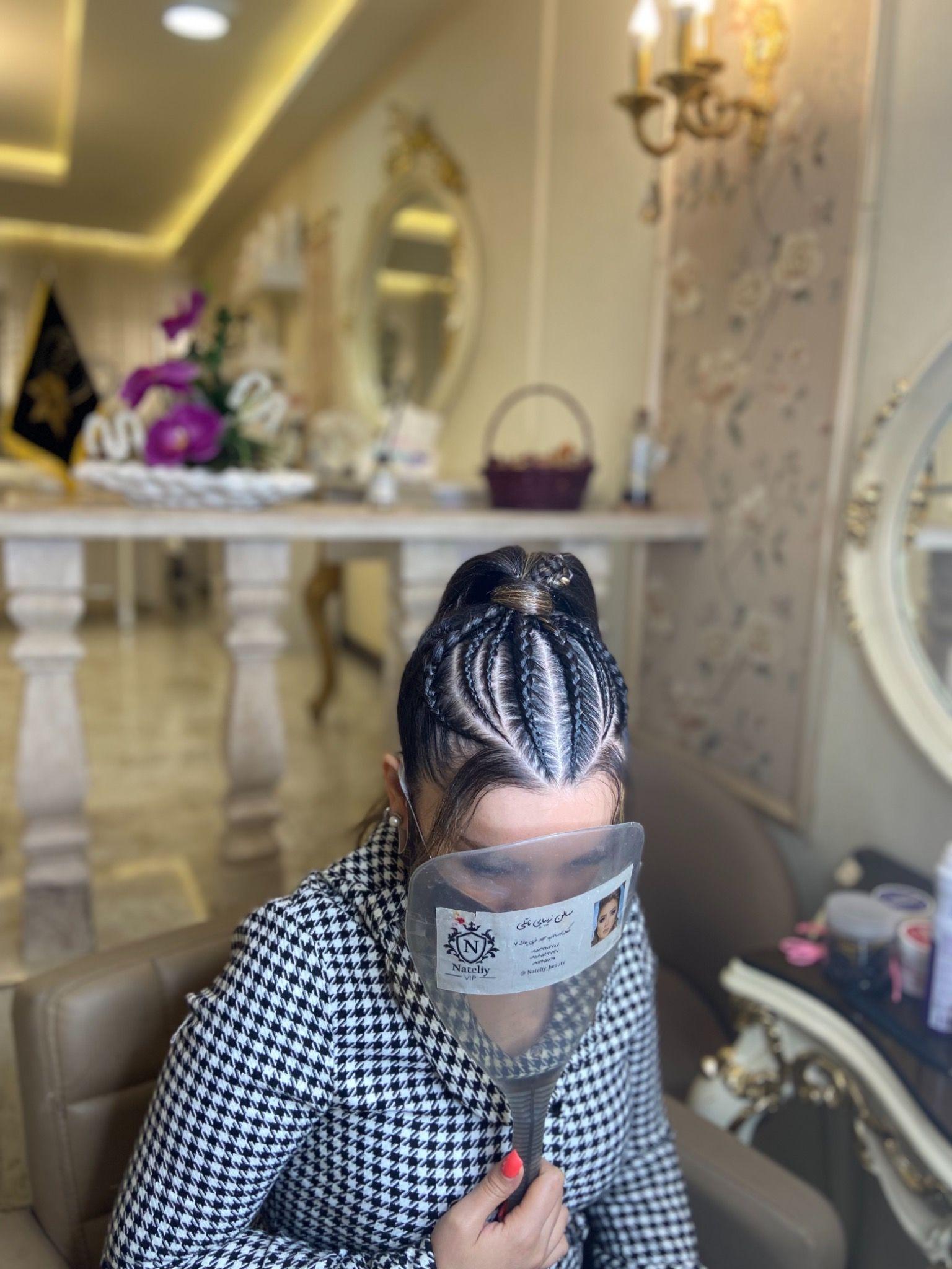 Hair_artist_qom