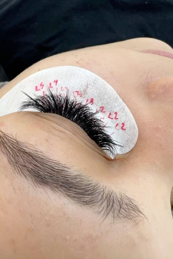 مرکزتخصصی مژه مریم جانباز