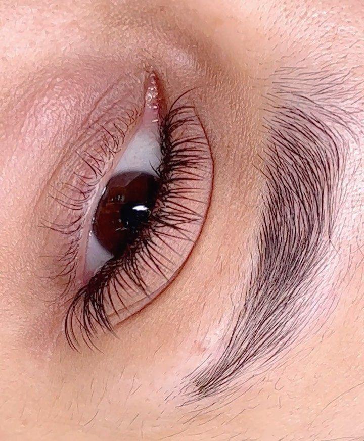 مرکزتخصصی مژه مریم جانباز