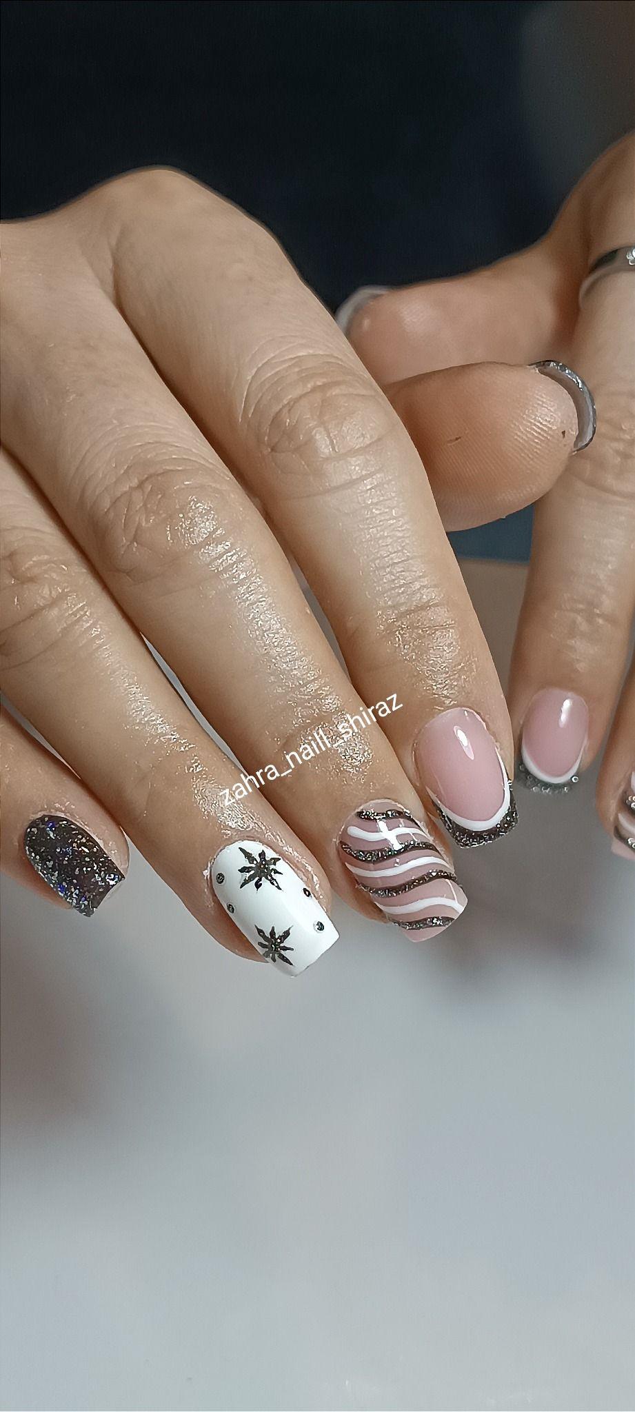 کاشت ناخن زهرا