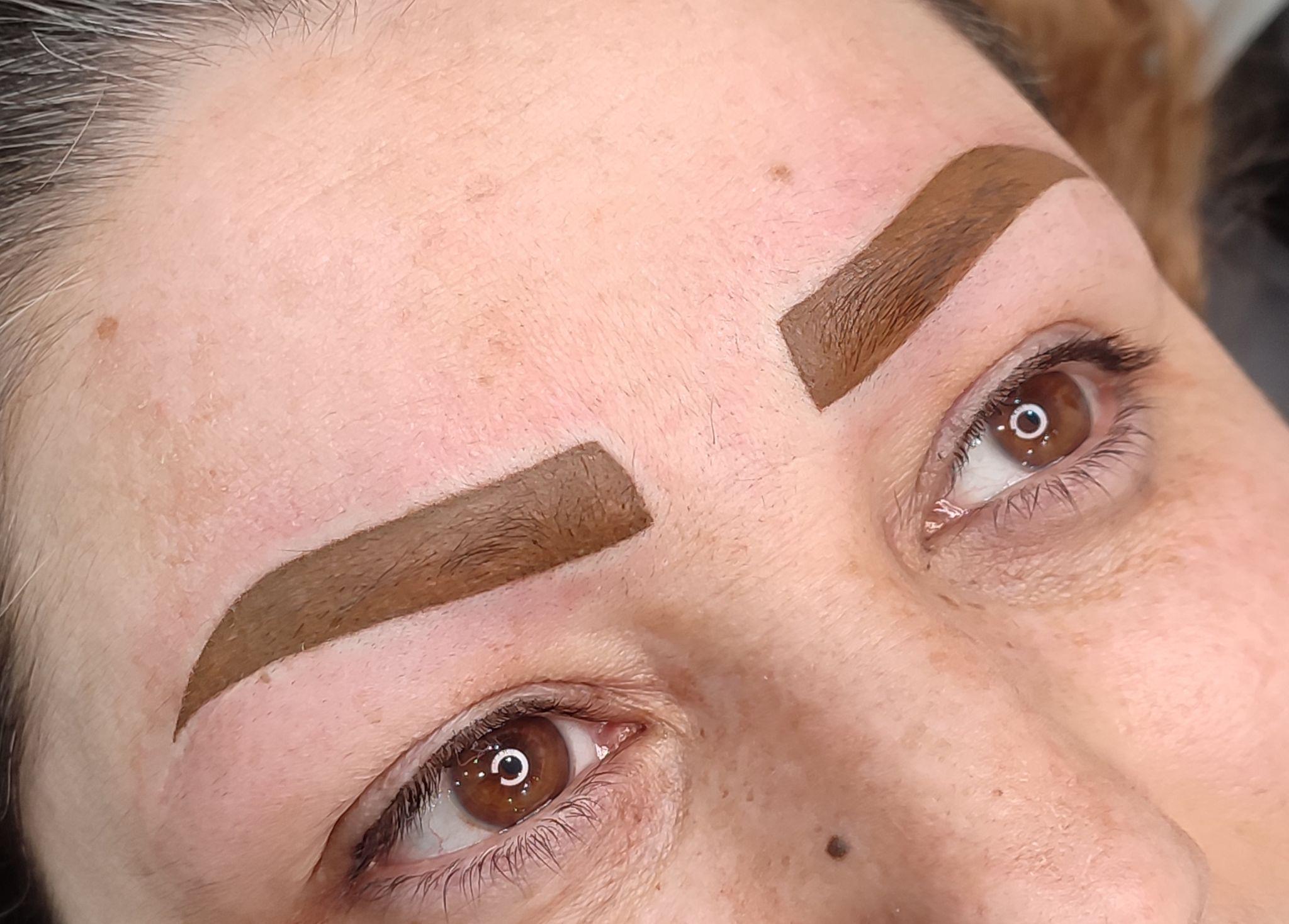 مرکز خدمات و آموزش میکروبلیدینگ ، میکروپیگمنتیشن و ریموو