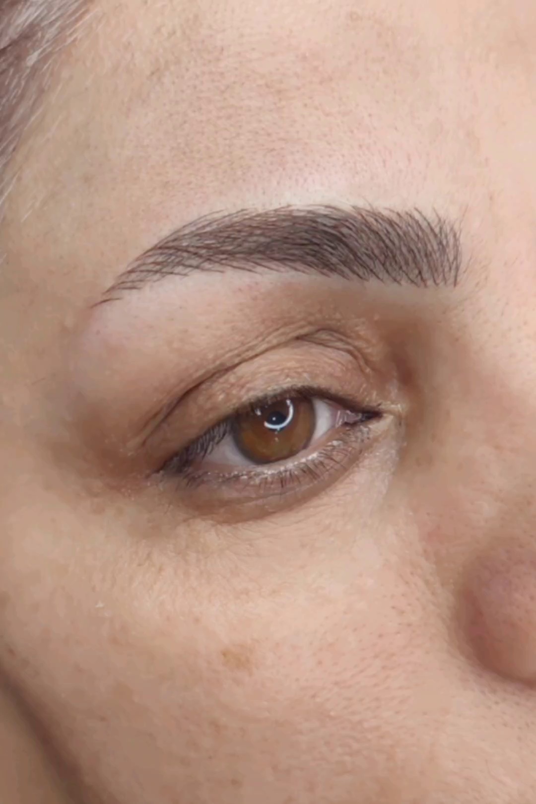 مرکز خدمات و آموزش میکروبلیدینگ ، میکروپیگمنتیشن و ریموو