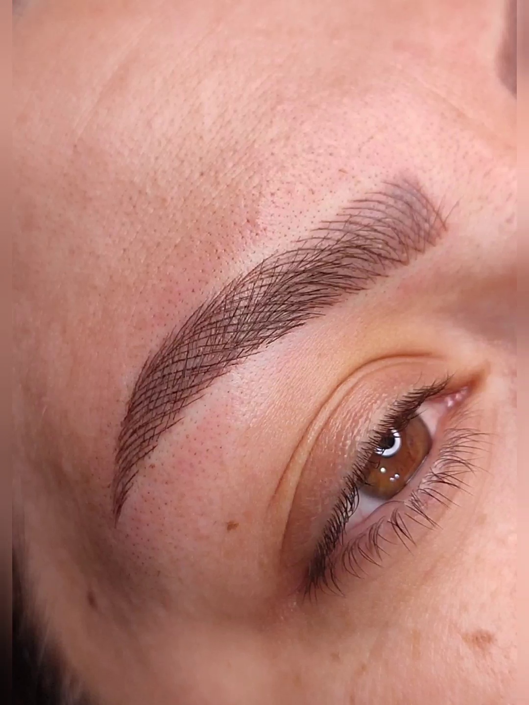 مرکز خدمات و آموزش میکروبلیدینگ ، میکروپیگمنتیشن و ریموو