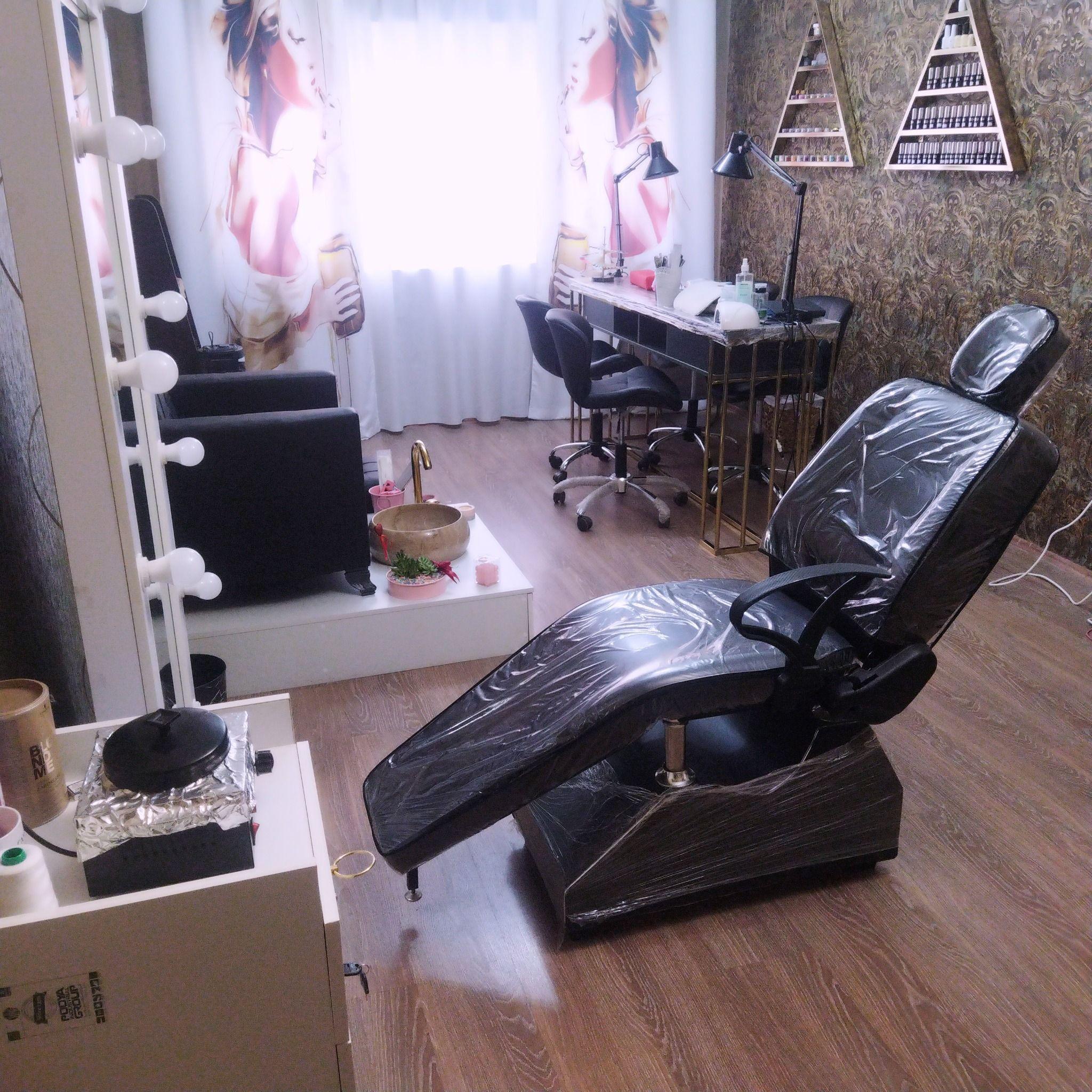 سالن زیبایی نهال پرند