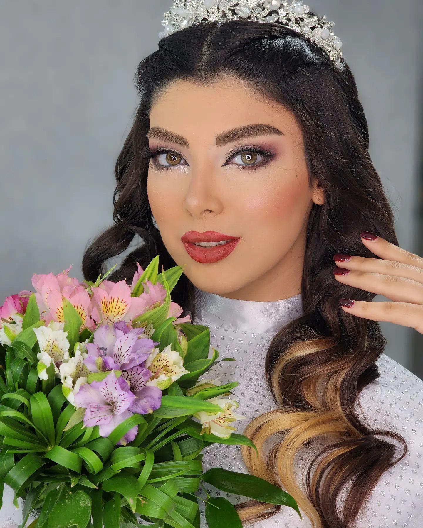 سالن زیبایی لارا