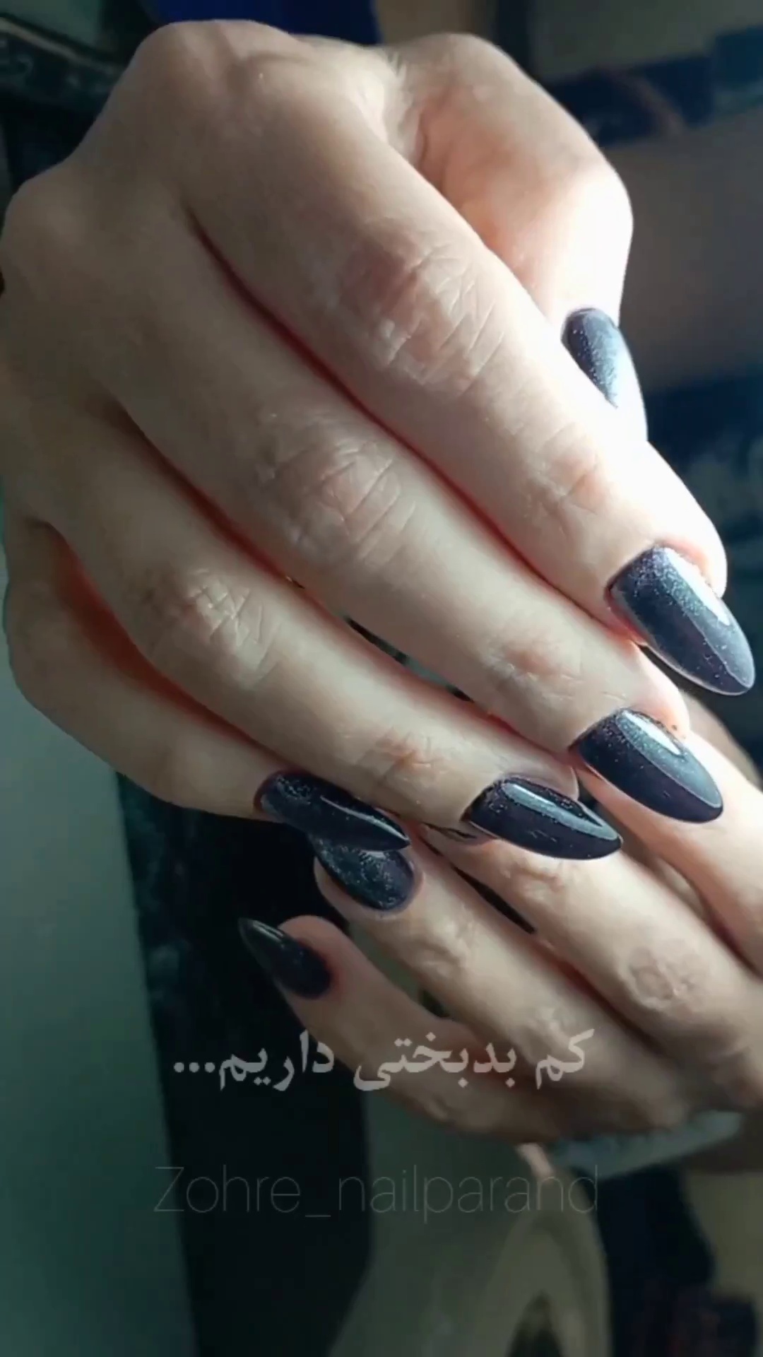 خدمات تخصصی کاشت ناخن زهره