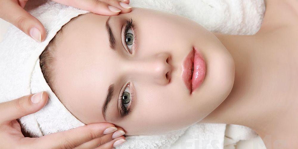 پاکسازی و فیشیال تخصصی .شانا بیوتی