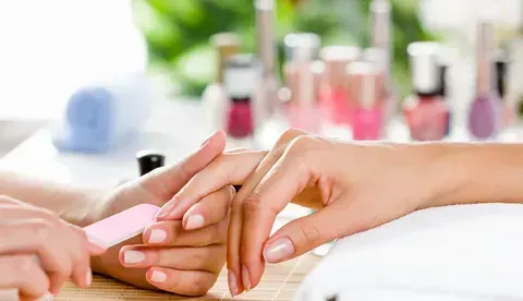 سالن زیبایی عروس سرا