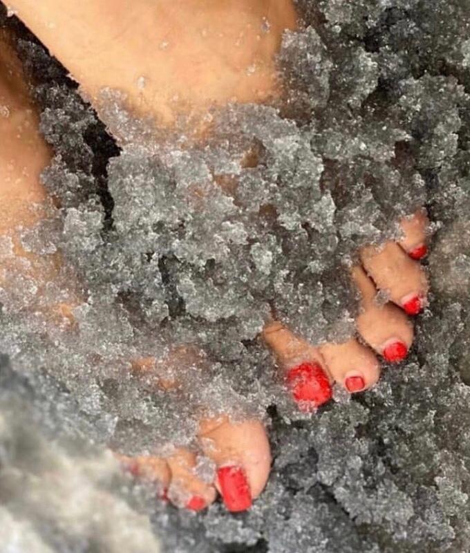 مجموعه تخصصى ناخن الــفــ