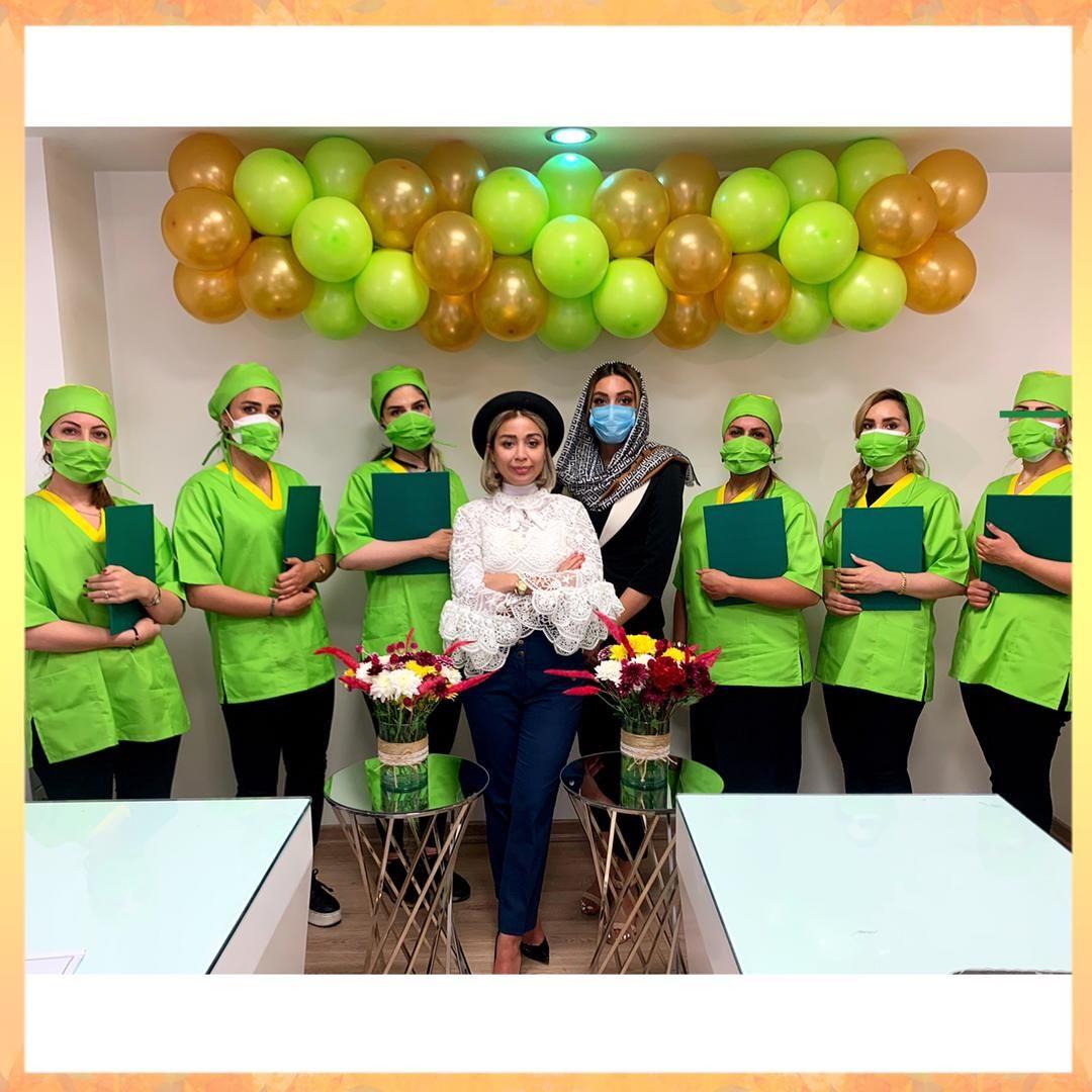 مرکز تخصصی پوست و مژه و ابرو ندا رضايى