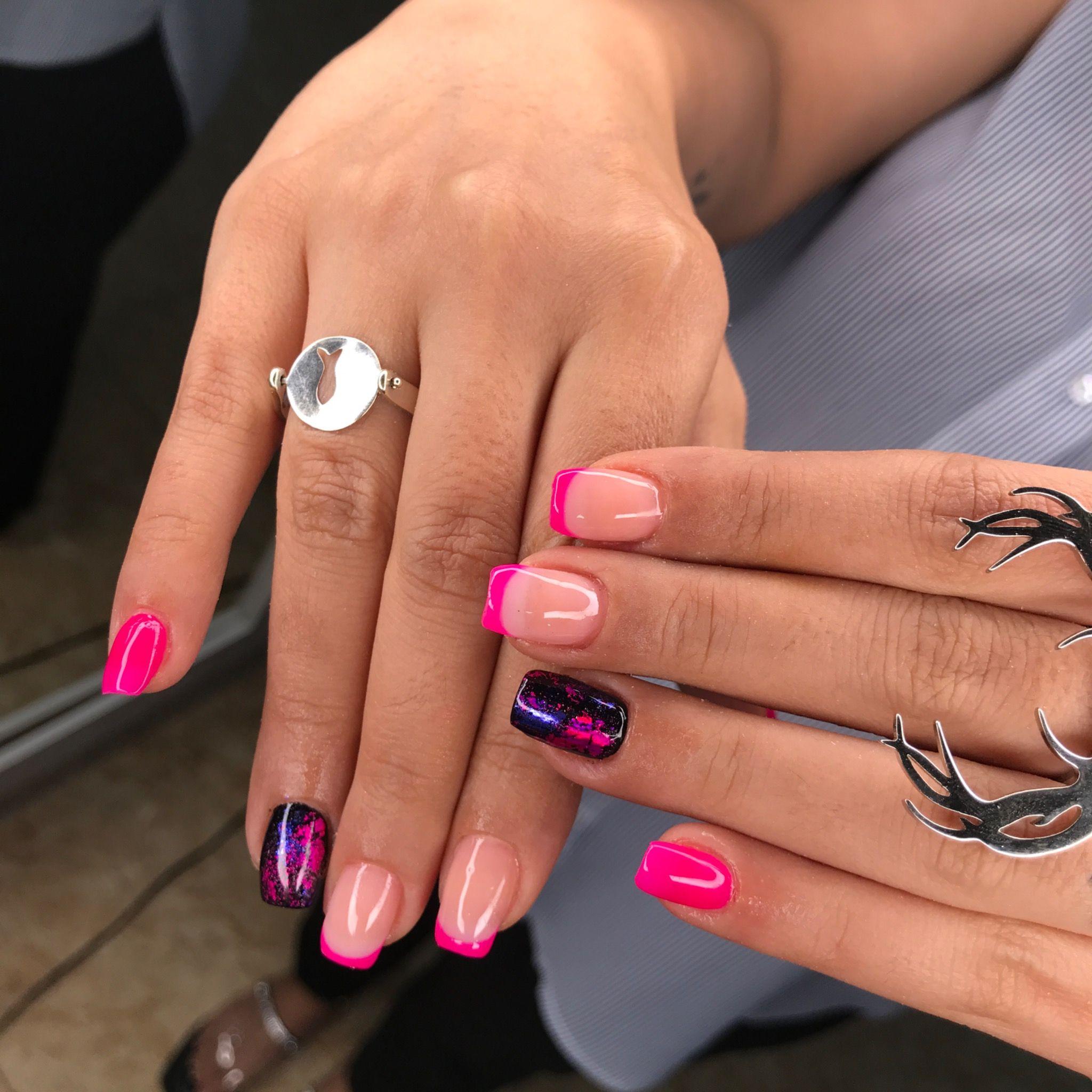 خدمات تخصصی ناخن ستاره