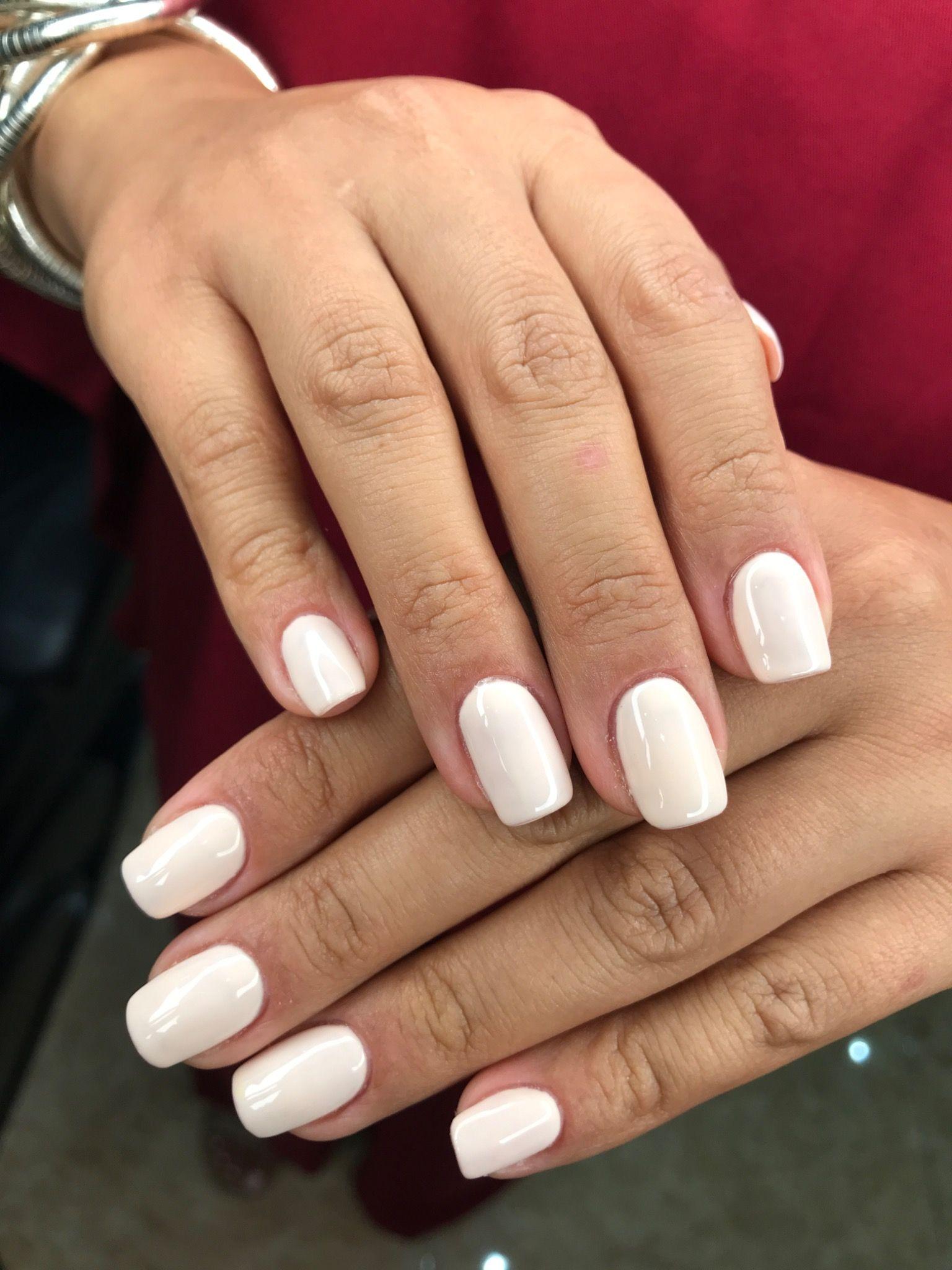 خدمات تخصصی ناخن ستاره