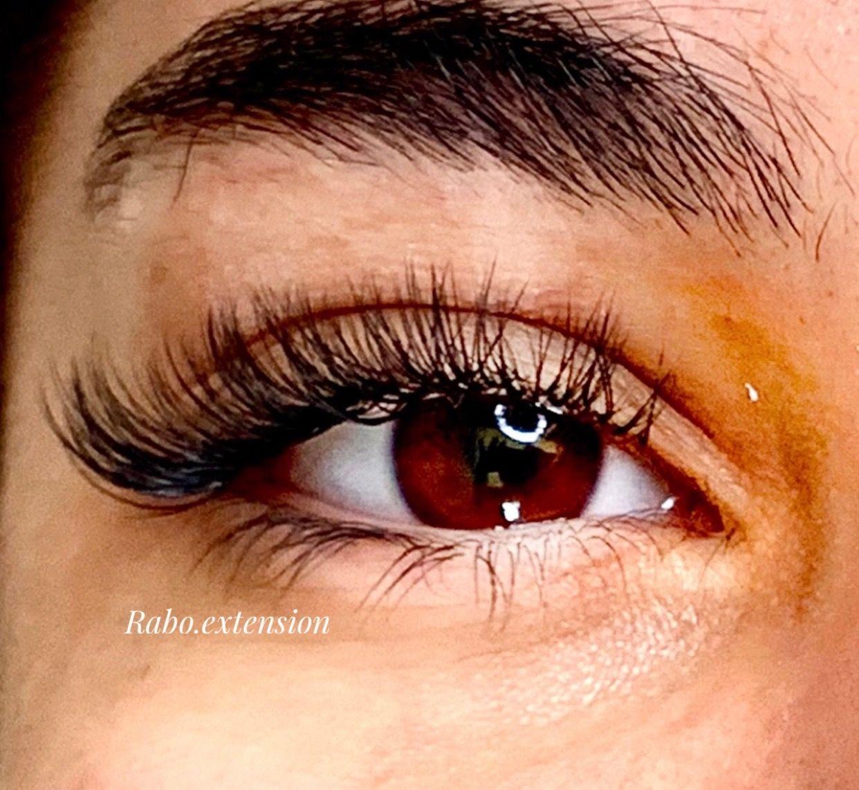 خدمات کاشت و اکستنشن مژه رابو