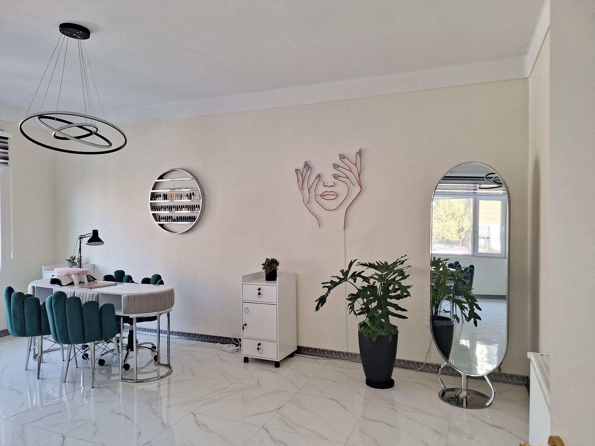 مرکز زیبایی و لیزر هیژا