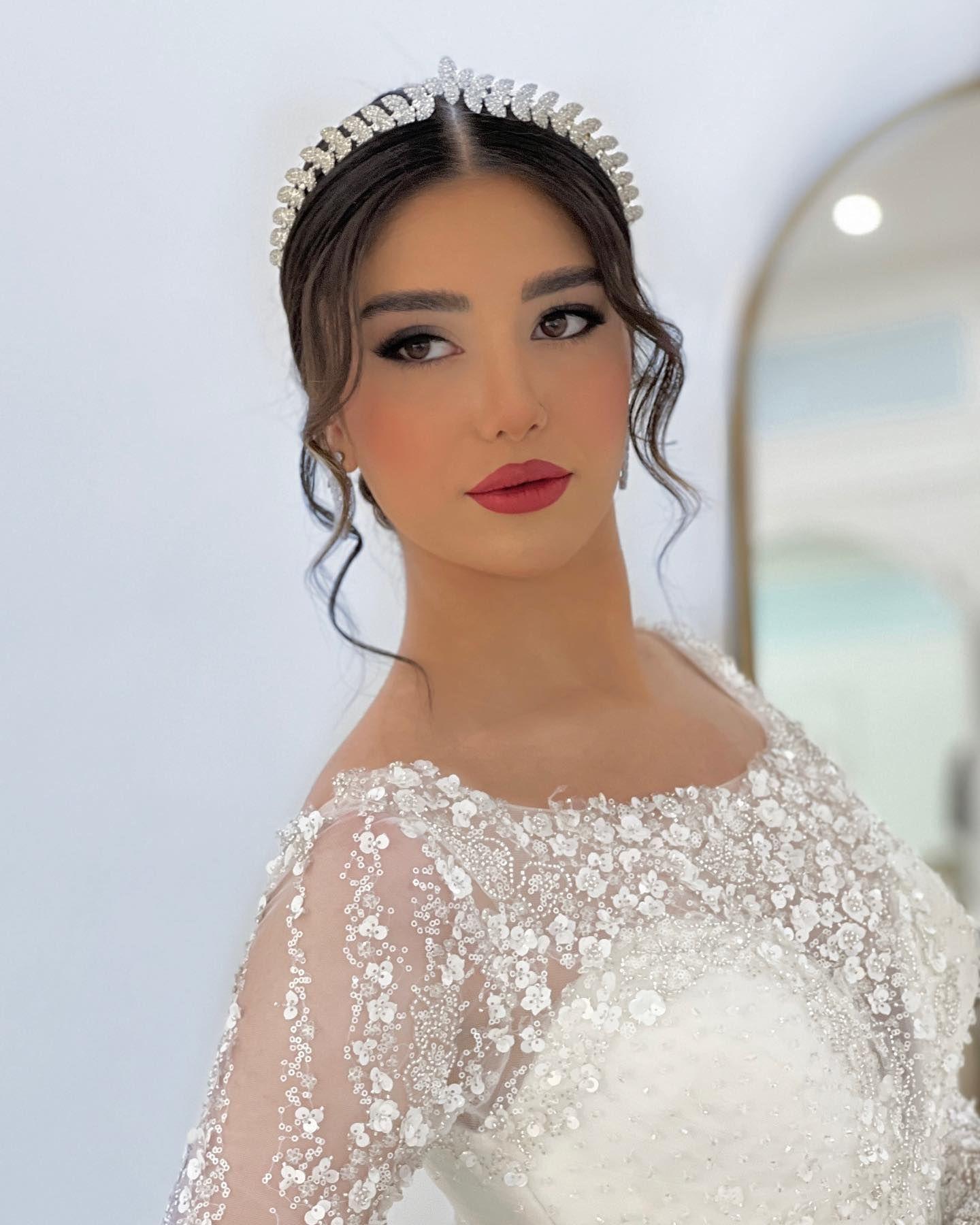 سالن زیبایی فاطمه برزگر/میکاپ آرتیست آمل