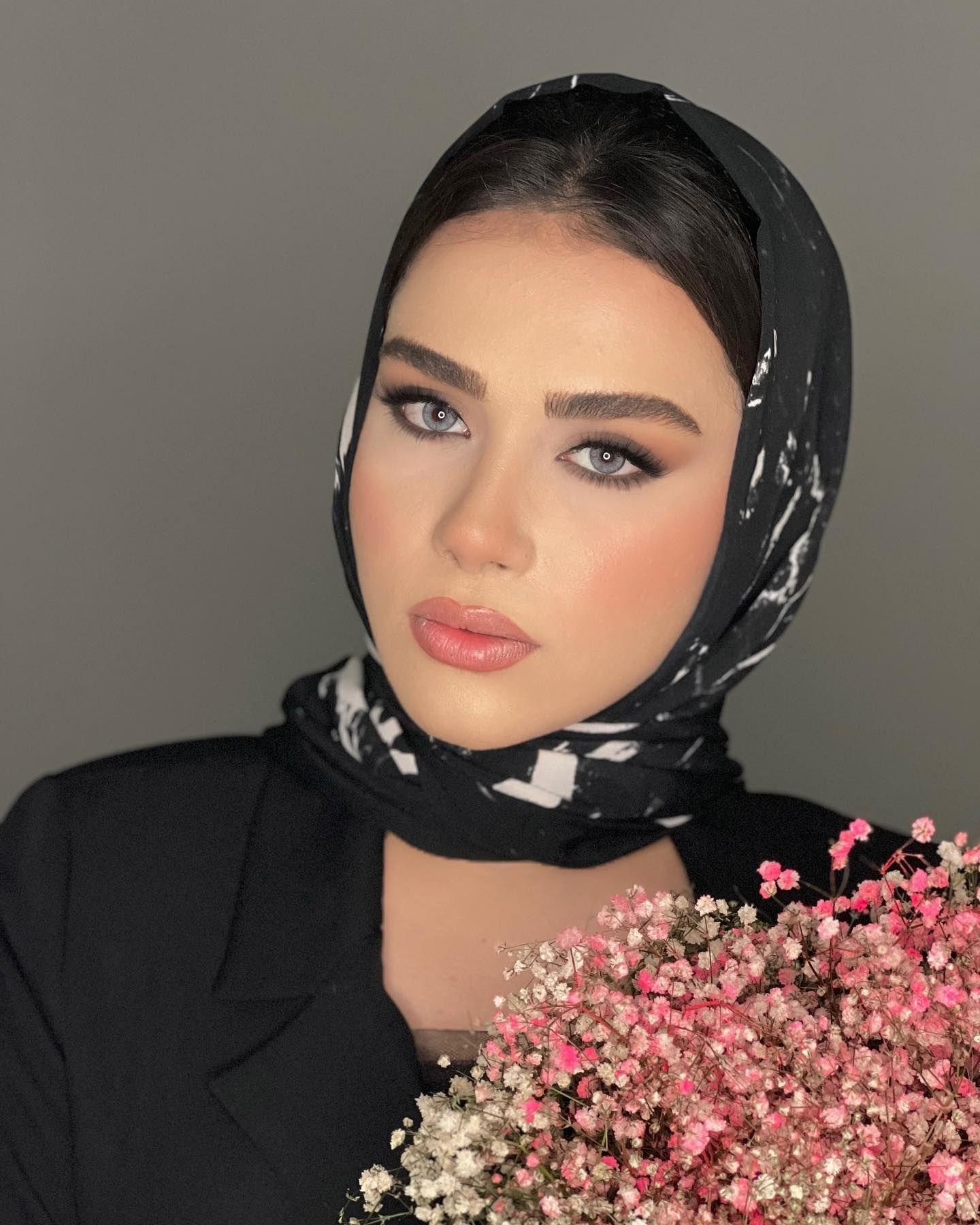 سالن زیبایی فاطمه برزگر/میکاپ آرتیست آمل