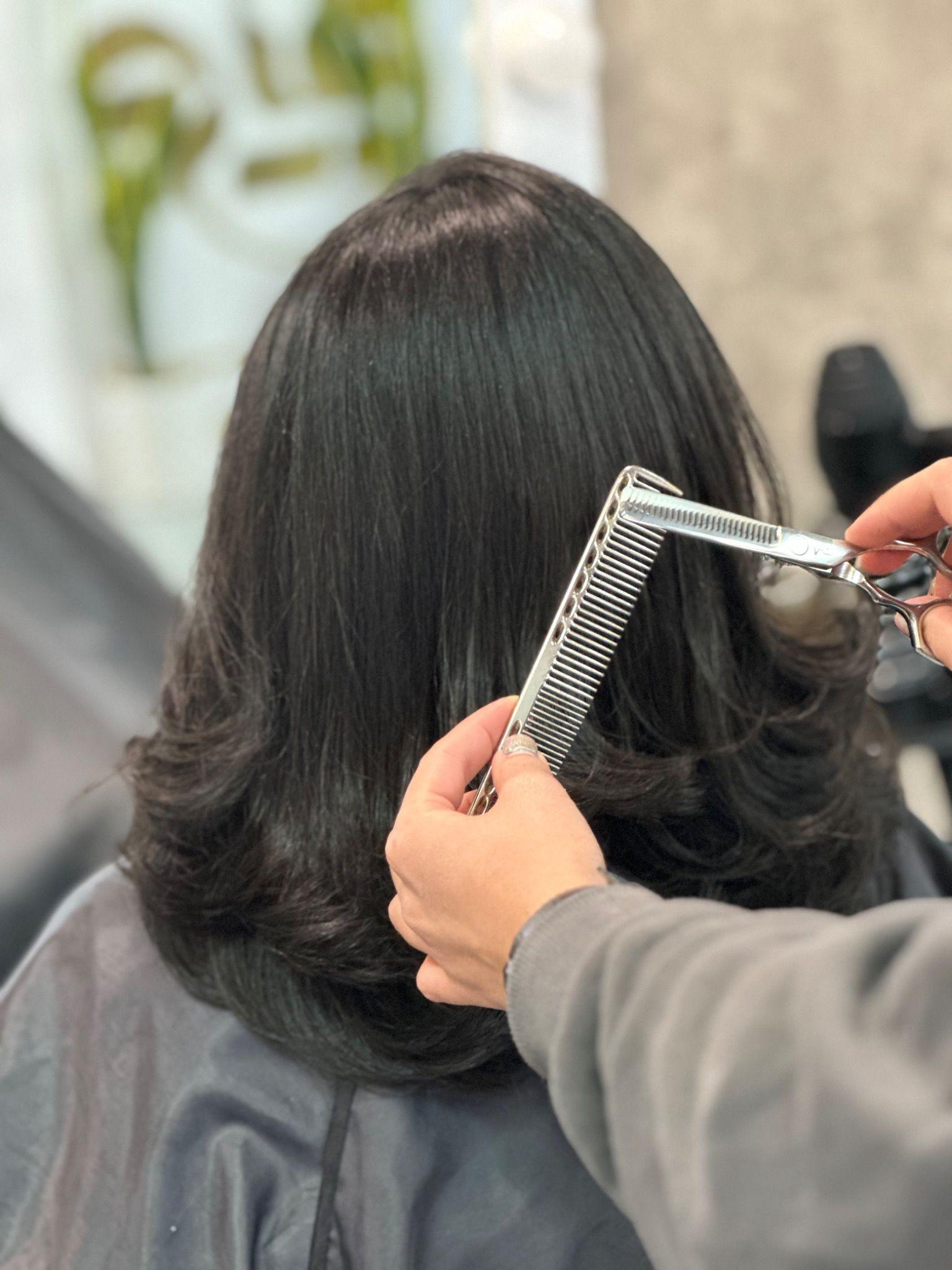 خدمات بافت مو آموزش وکوتاهی و بافت مو