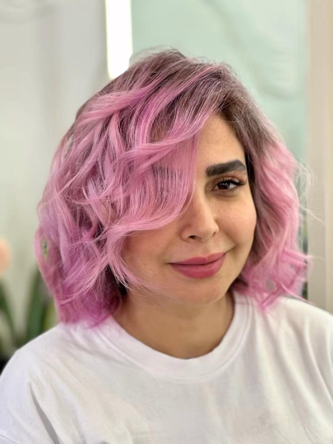 آرایشگاه زنانه مهشید مجاور
