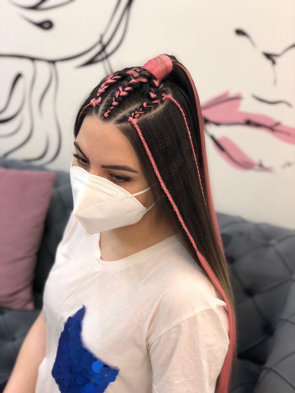 مرکز ناخن و بافت مو بهار پاکدین