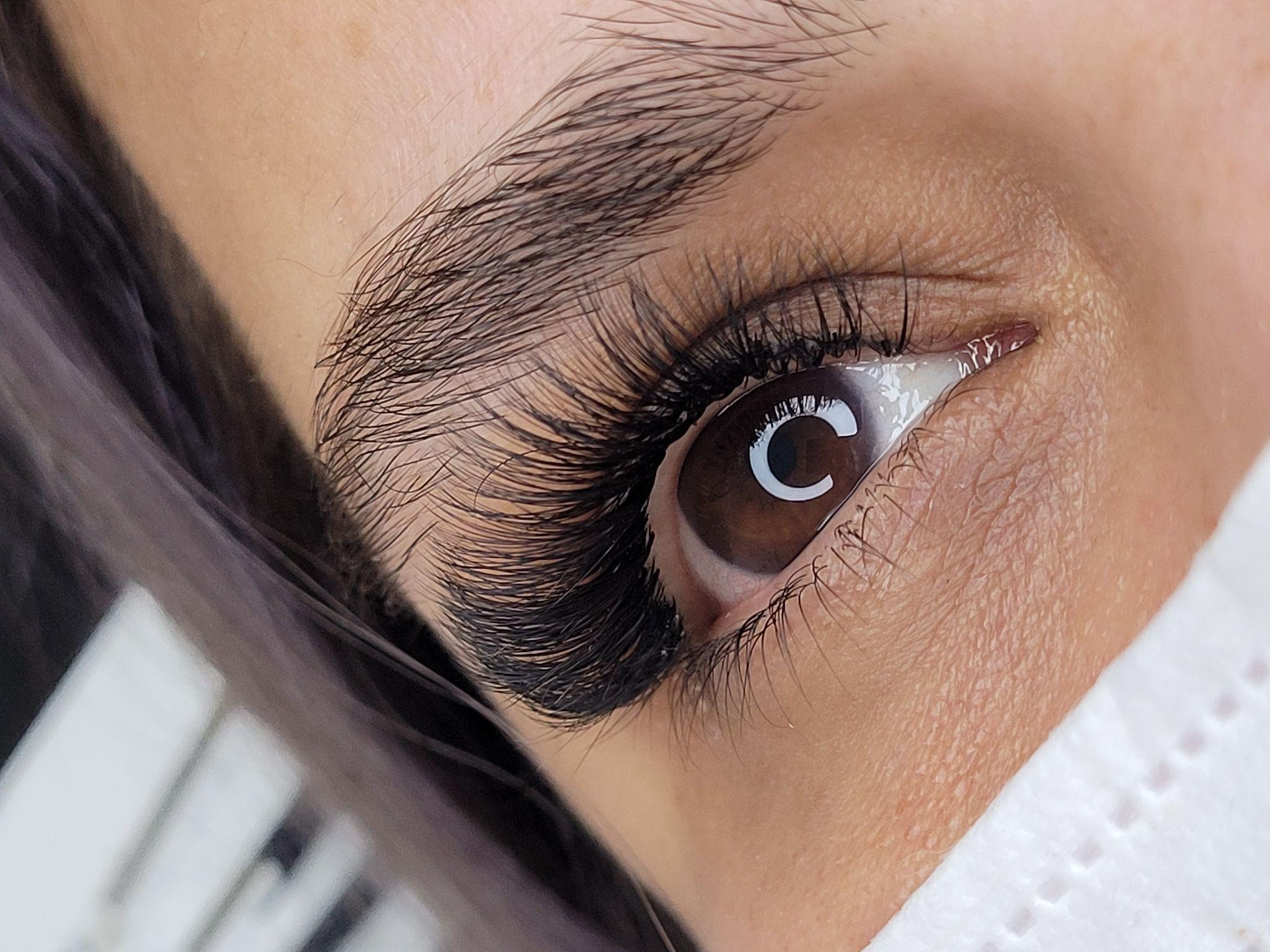 مرکز تخصصی اکستنشن مژه و لیفت نگار