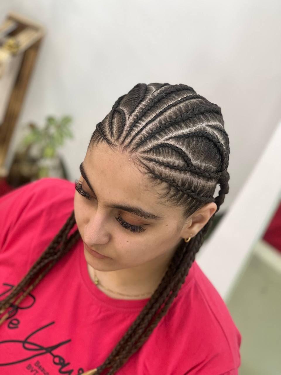 مرکز تخصصی زیبایی سمیه داوری