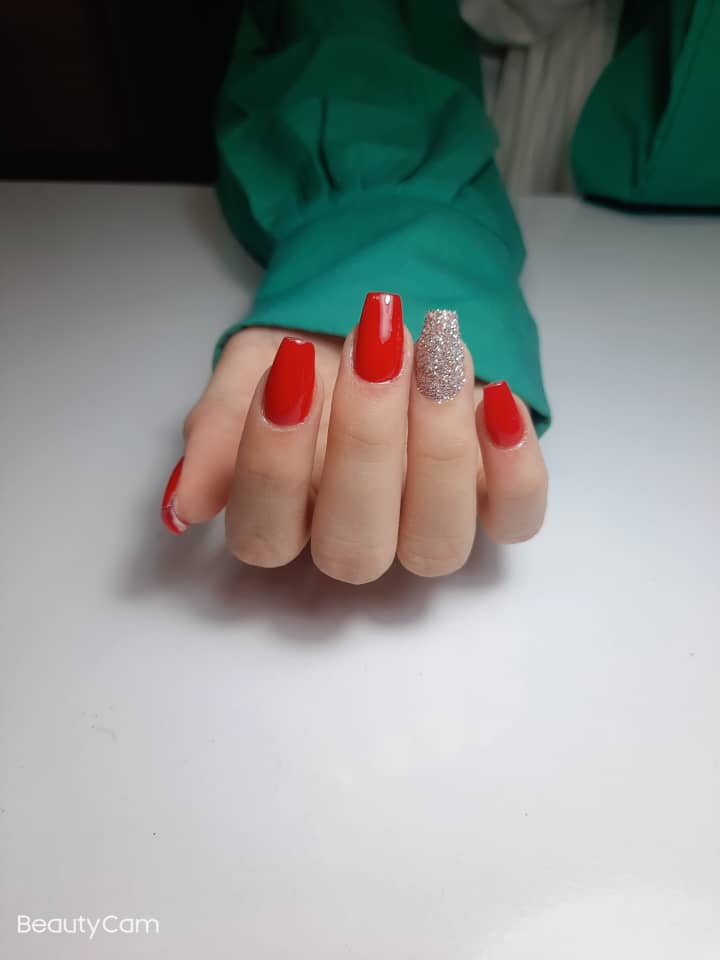 میکرو بلیدینگ و تتو بدن و کاشت ناخن