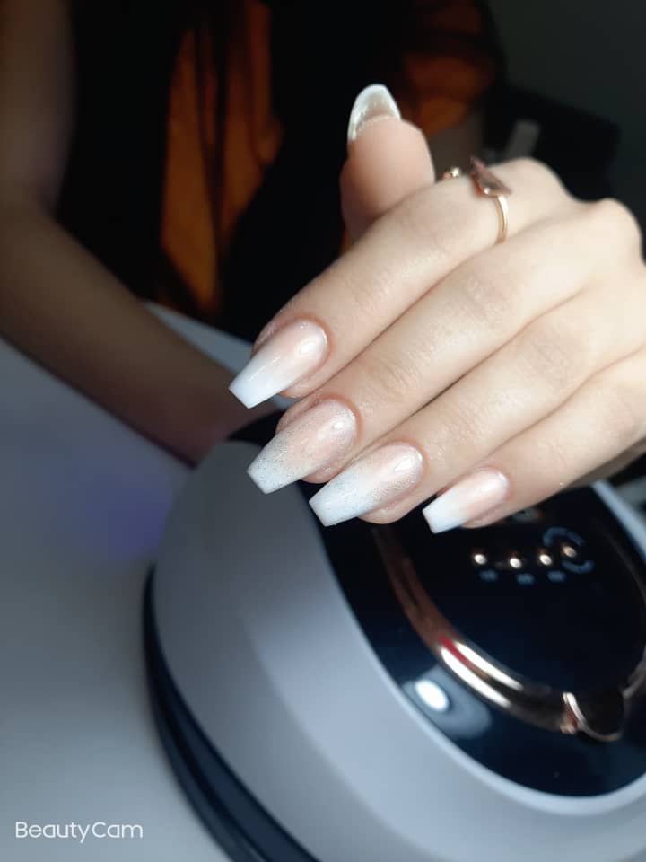 میکرو بلیدینگ و تتو بدن و کاشت ناخن