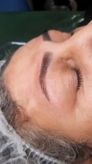 میکرو بلیدینگ و تتو بدن و کاشت ناخن
