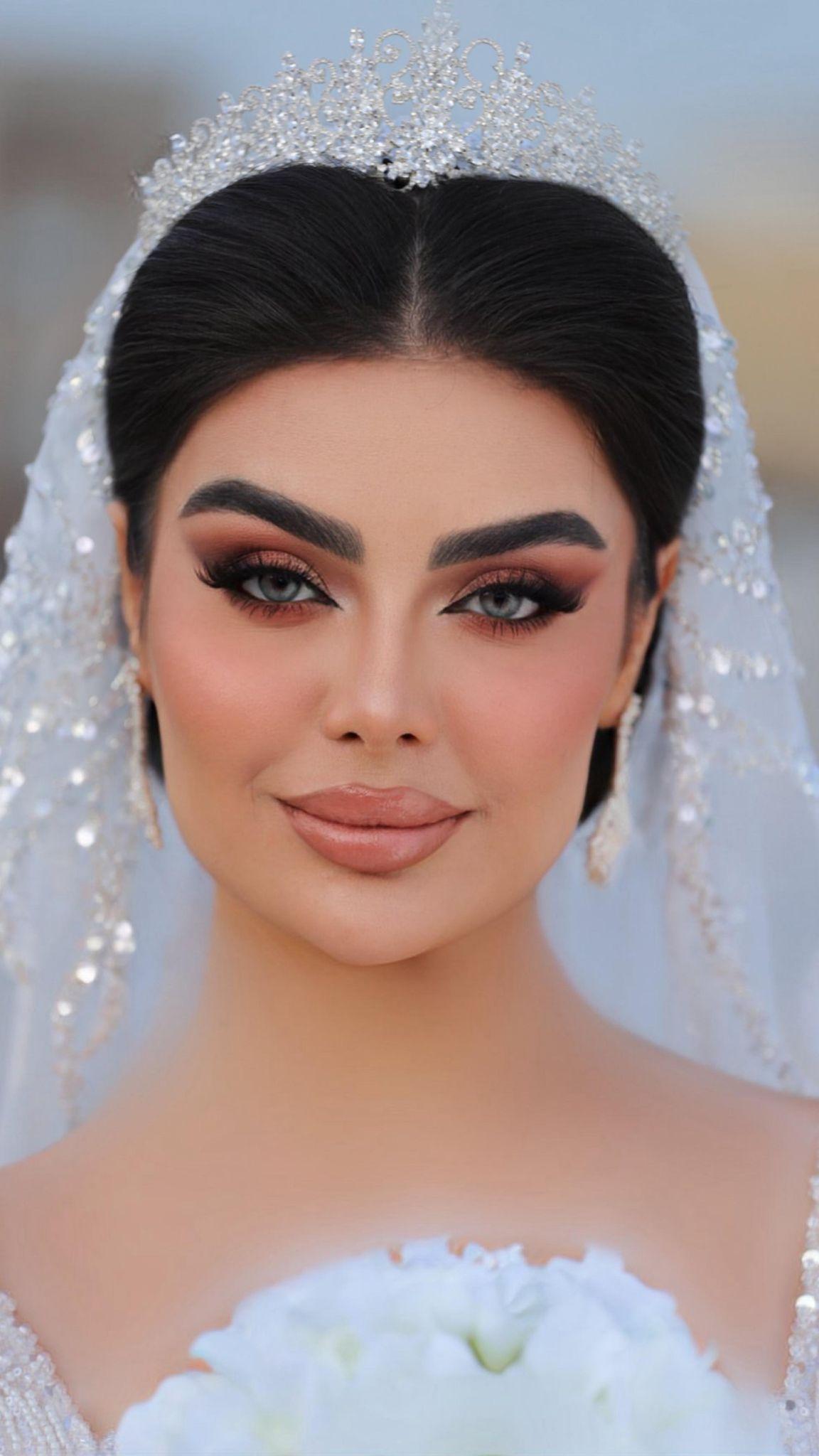 سالن زیبایی سیب نقره ای